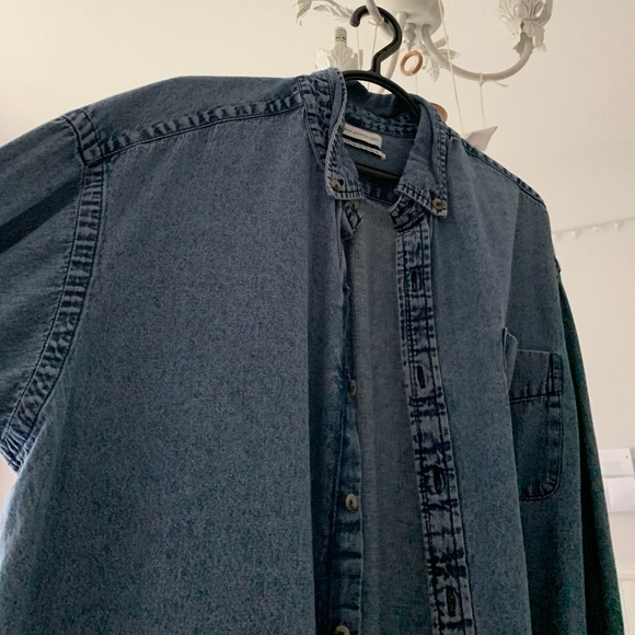 URBAN OUTFITTERS oversized button up - Picture 2 of 8